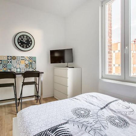 Residence Pasteur Valenciennes Bagian luar foto