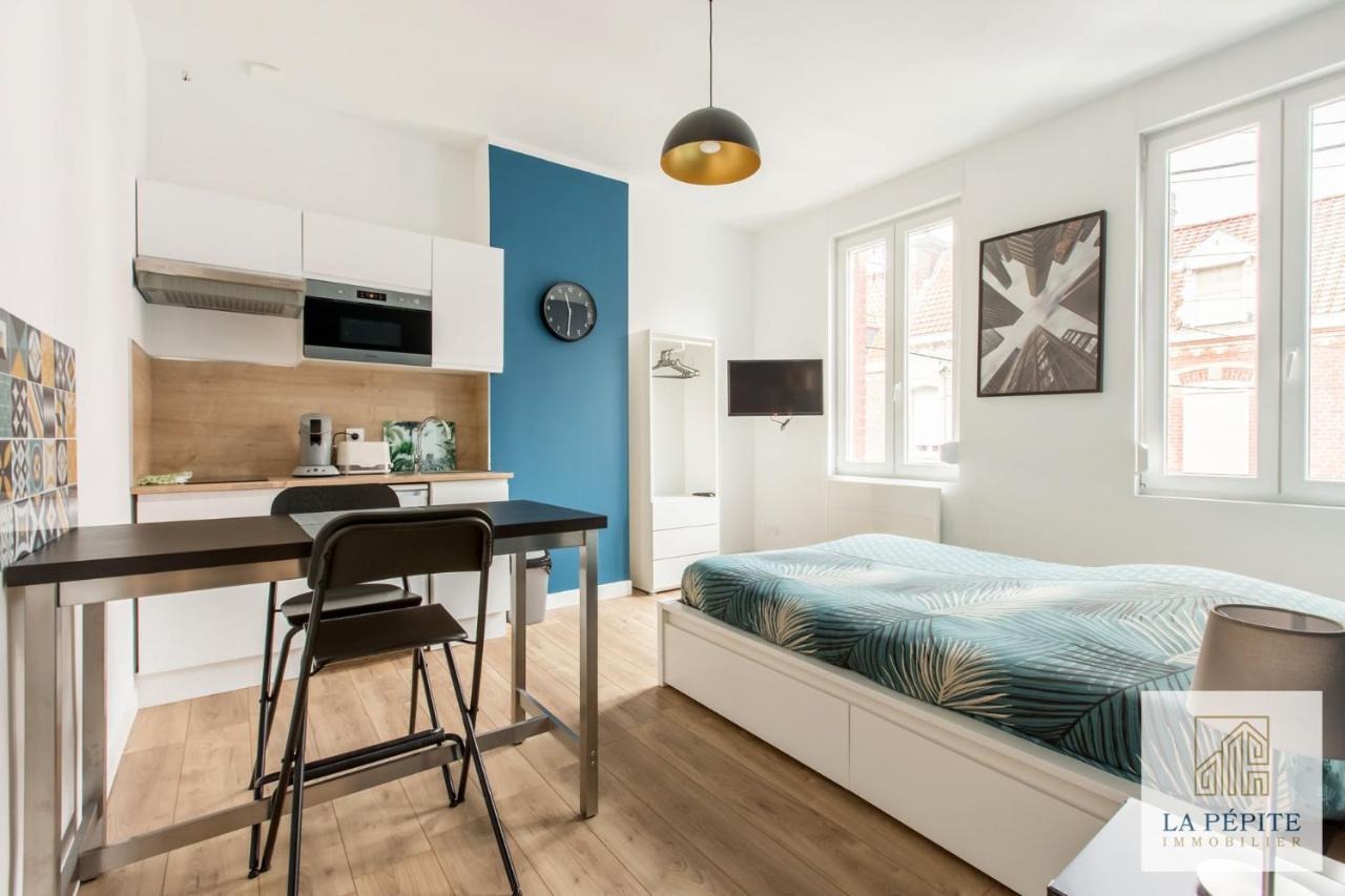 Residence Pasteur Valenciennes Bagian luar foto